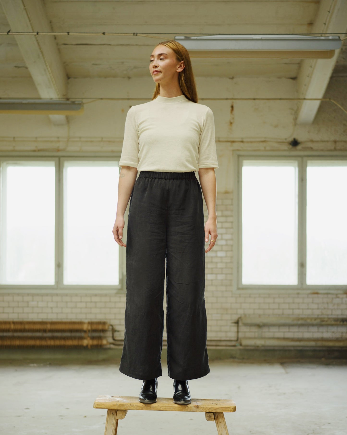 SILKY WIDE PANTS